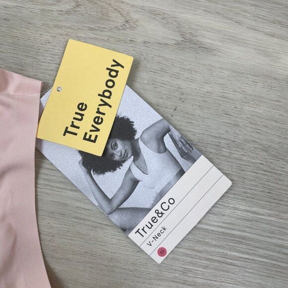 True & Co True Everybody V Neck Bra Size XS Pink Padded 16840 692 - Picture 3 of 4